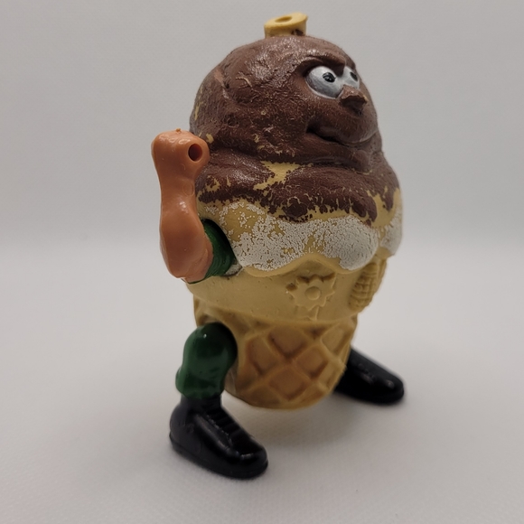 Mattel Food Fighters 1988 - Sergeant Scoop - Picture 2 of 9